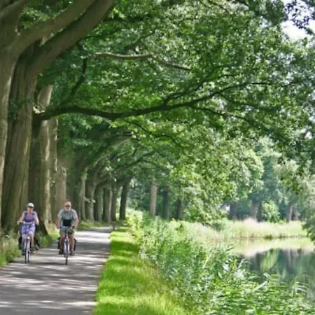 Villa De Orangerie Loenen