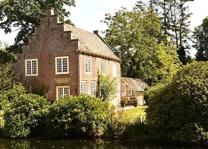 Вилла De Orangerie *