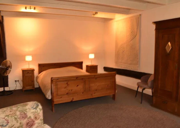 فيلة De Orangerie *